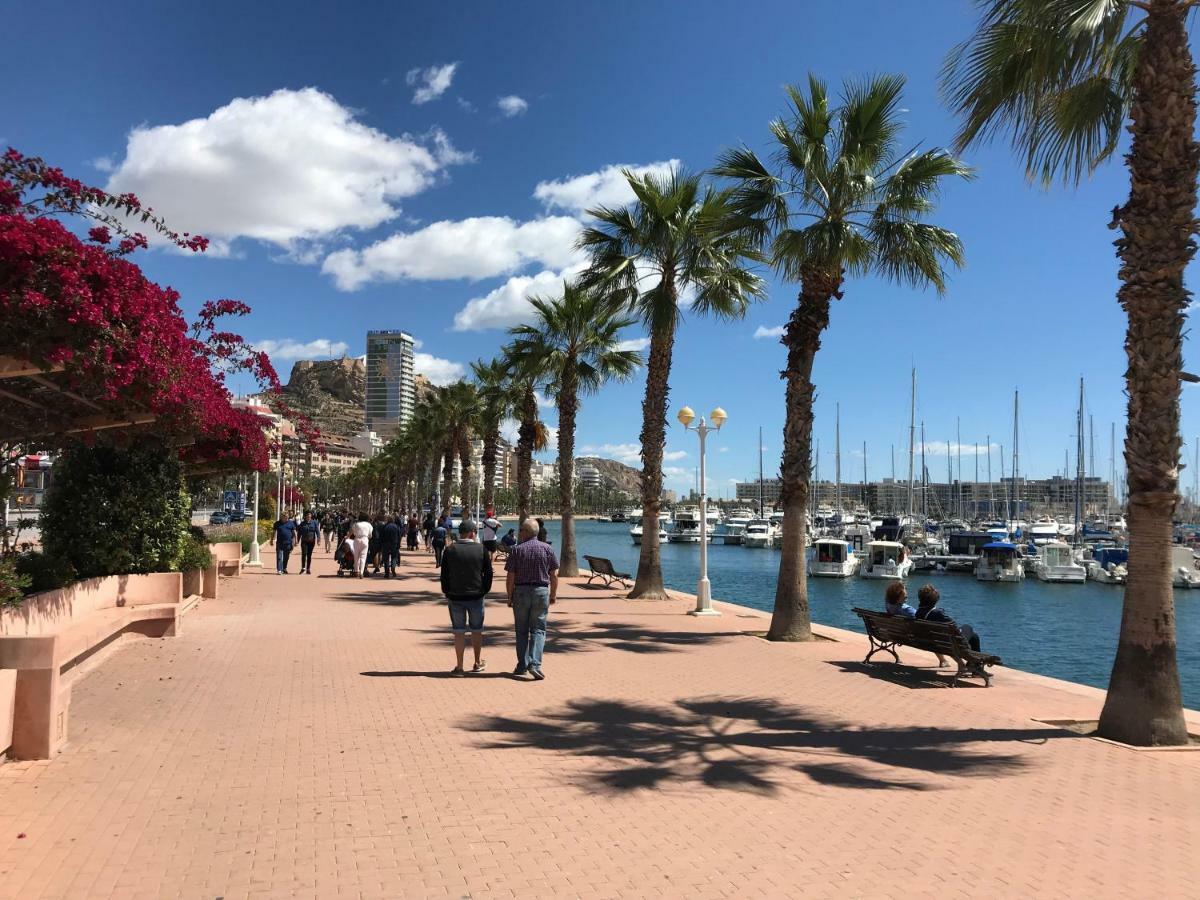 Marina Alicante Apartment - City Center Luaran gambar